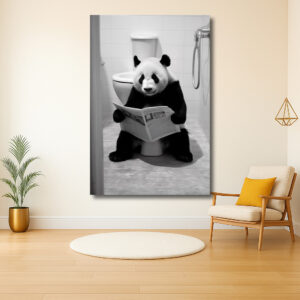 Panda op het Toilet met Krant