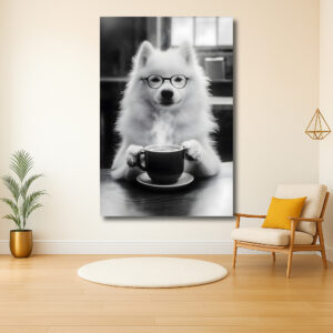 Witte hond met bril drinkt koffie