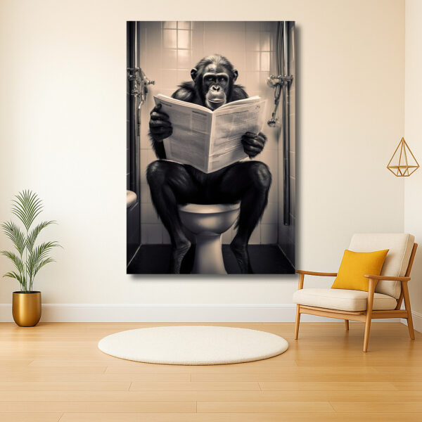 Aap leest krant op toilet