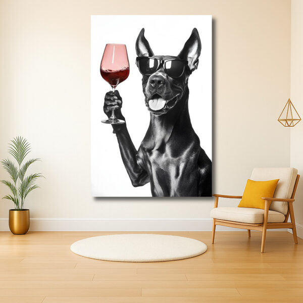 Stijlvolle hond met wijnglas en zonnebril