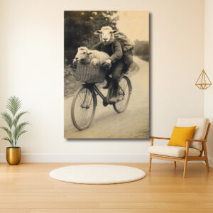 Fietsend met Schapen in Mand