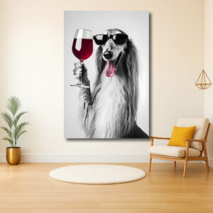 Modieuze hond met zonnebril en wijnglas