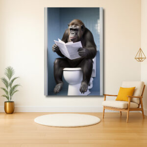Aap leest krant op het toilet