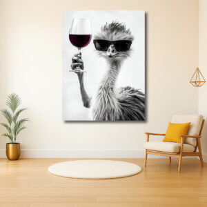 Struisvogel met zonnebril en wijnglas