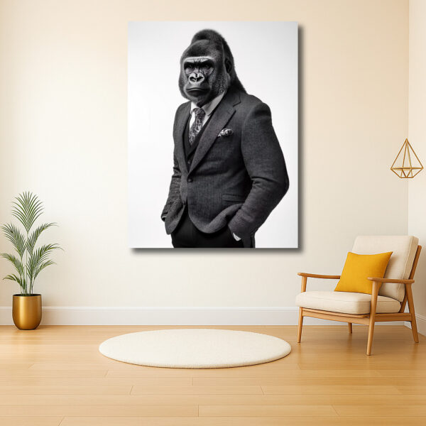 Gorilla in stijlvol pak