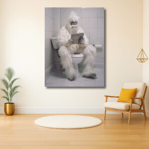 Witte Yeti Leest Tijdschrift op Toilet