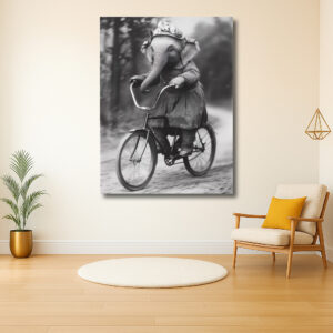 Olifant op een fiets in vintage stijl