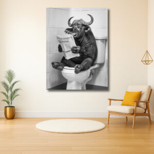 Buffel op toilet met krant