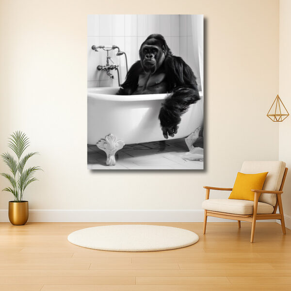 Gorilla in badkuip, een onverwachte scene