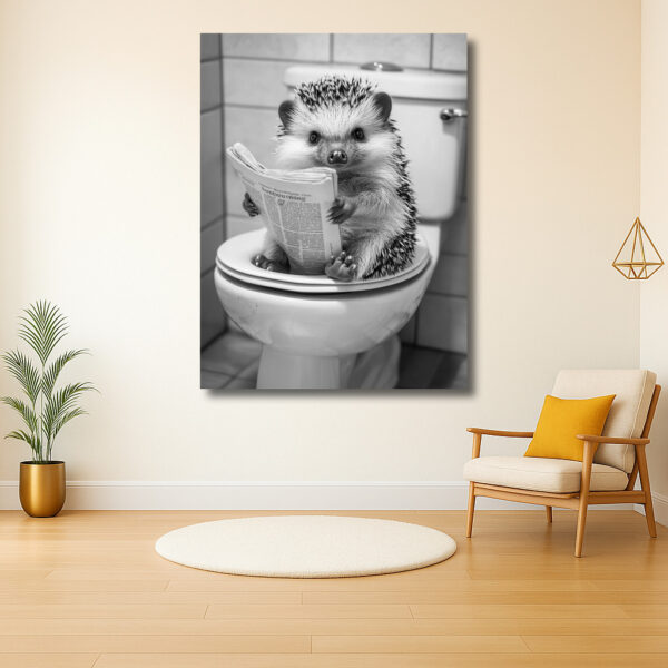 Egel leest krant op het toilet